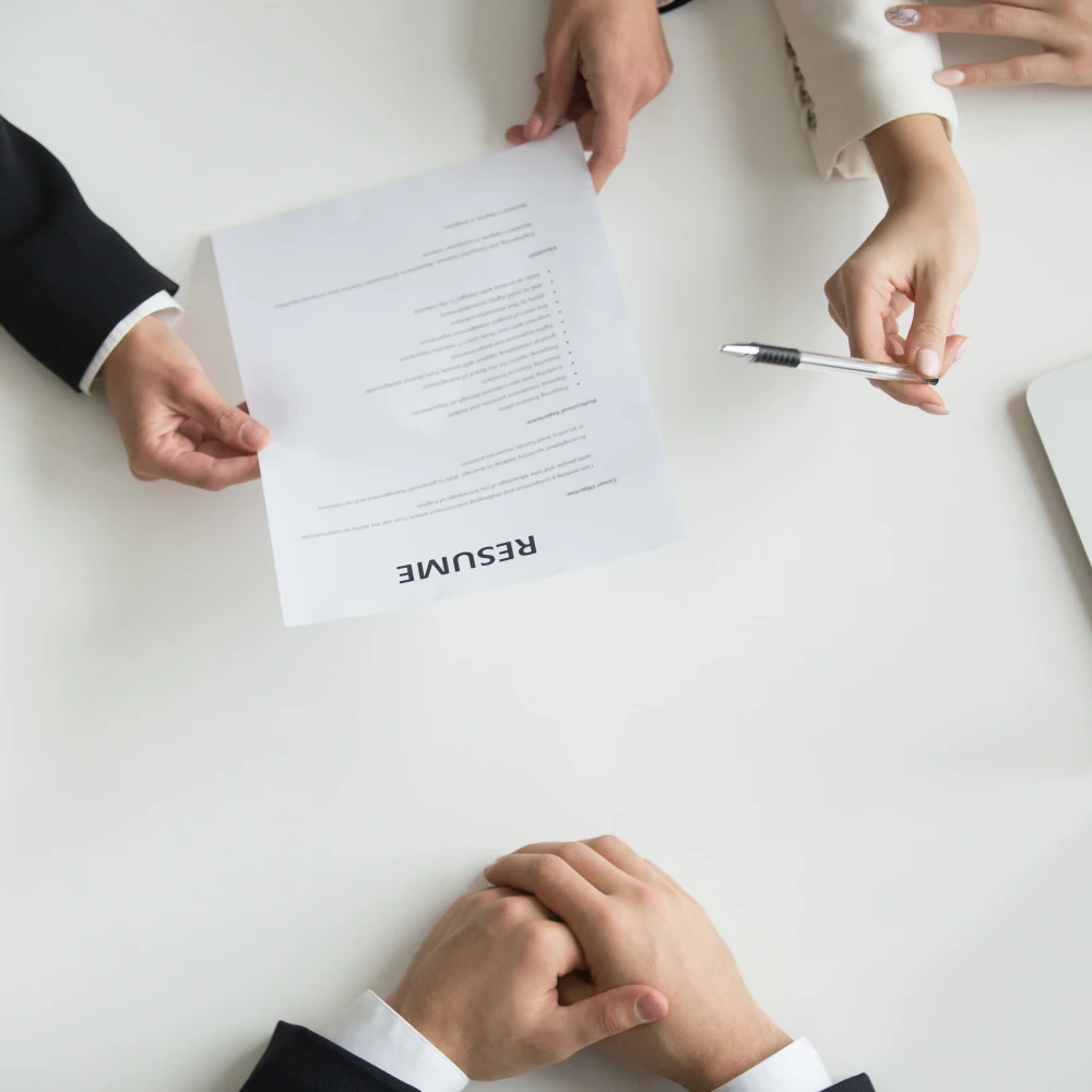 Golpes de Falsas Vagas de Emprego: Como Identificar e se Proteger